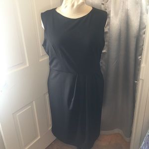 ✨christine v little black dress✨